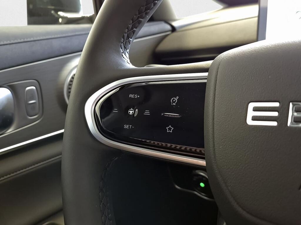 Ebro S800 1.5 TGDI PHEV Premium E-CVT 19