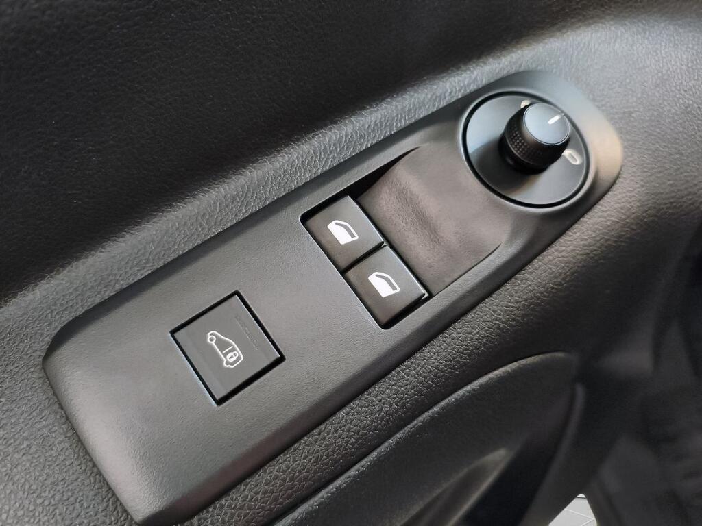 Peugeot Partner 1.5 BLUEHDI 130 4WD DANGEL STANDARD DC 4P 11