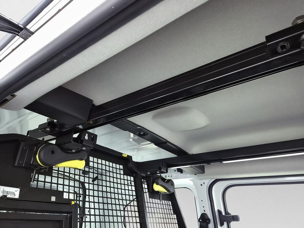 Peugeot Partner 1.5 BLUEHDI 130 4WD DANGEL STANDARD DC 4P 31