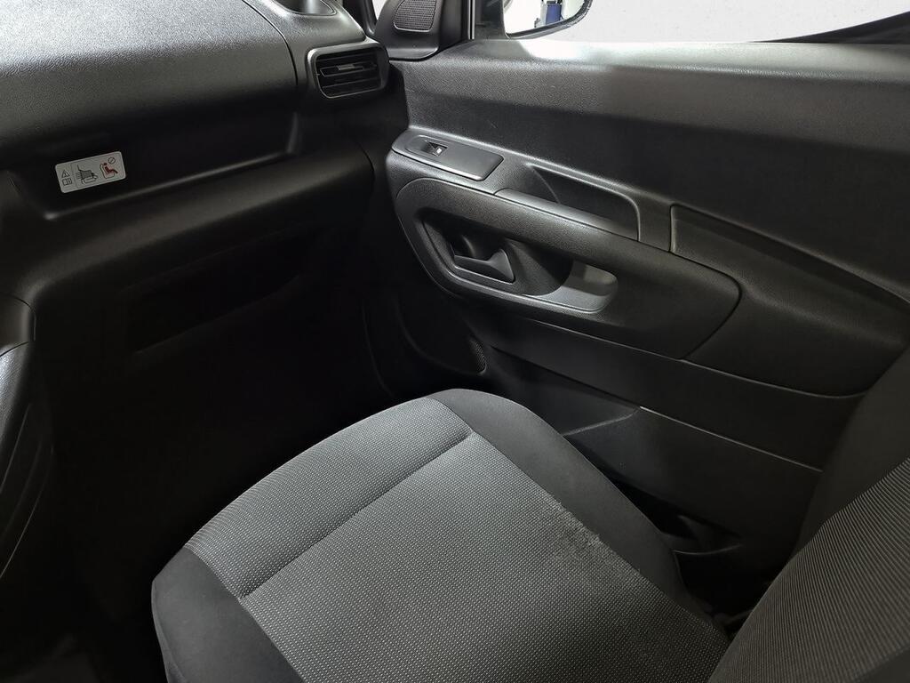 Peugeot Partner 1.5 BLUEHDI 130 4WD DANGEL STANDARD DC 4P 28