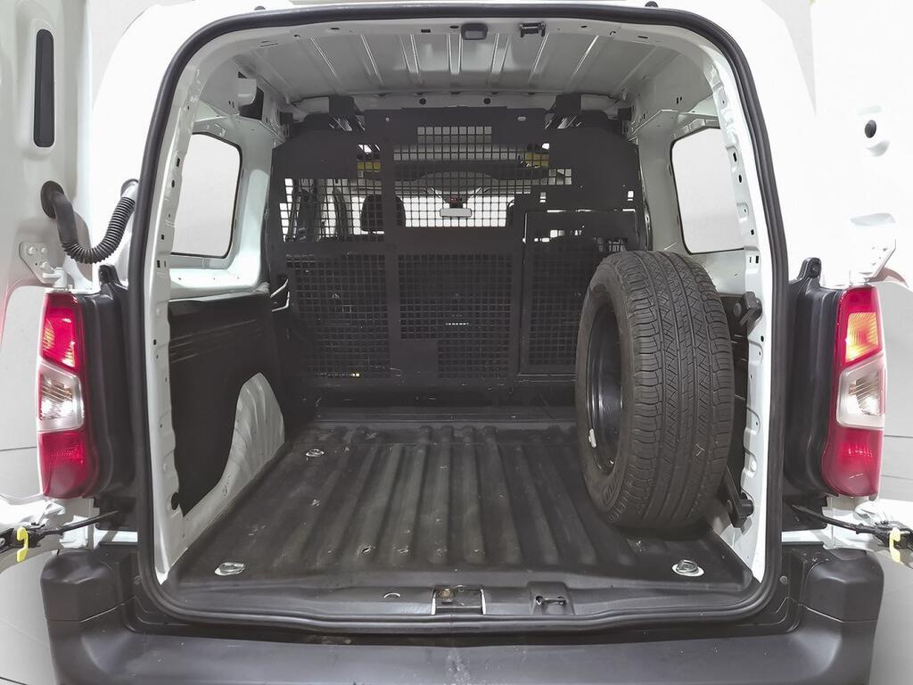 Peugeot Partner 1.5 BLUEHDI 130 PREMIUM 4WD DANGEL STD 4P 10