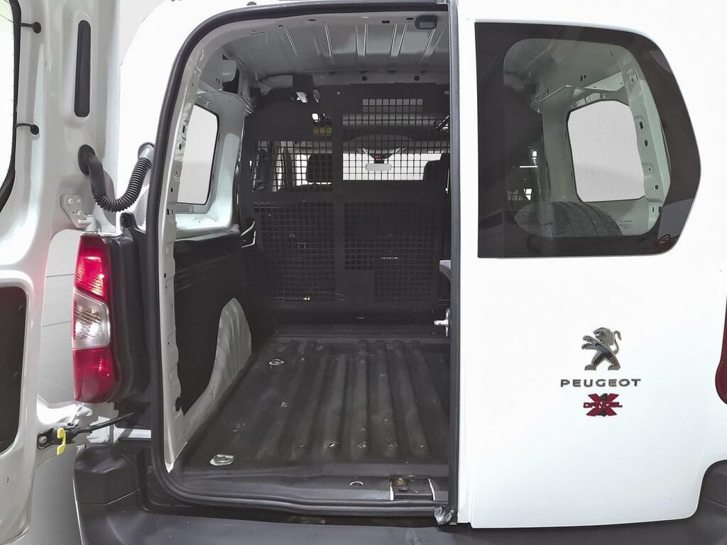 Peugeot Partner 1.5 BLUEHDI 130 PREMIUM 4WD DANGEL STD 4P 9