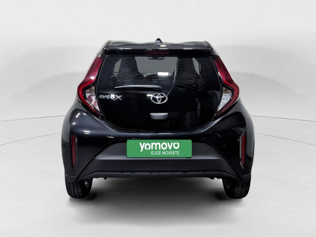 Toyota Aygo X Cross 1.0 VVT-I 72CV Play 5