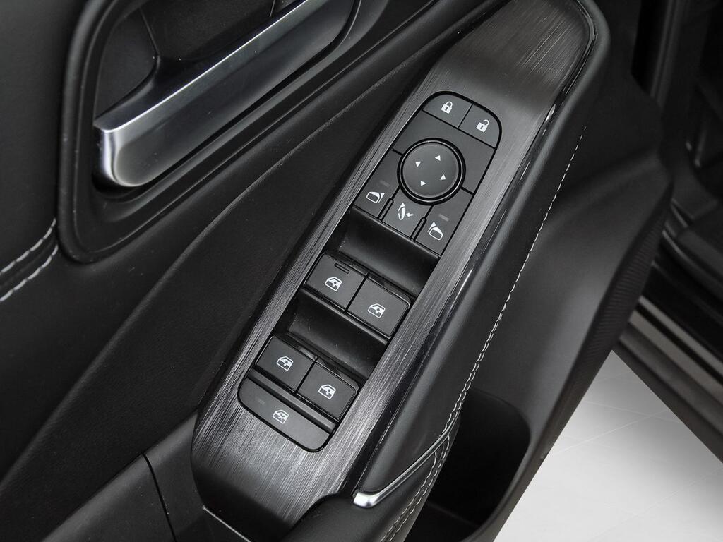 Nissan Qashqai DIG-T 103kW N-Connecta 12