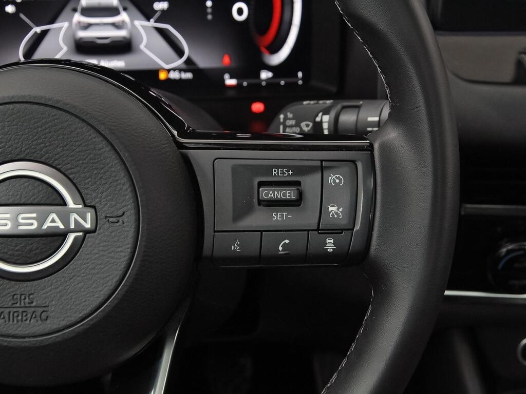 Nissan Qashqai DIG-T 103kW N-Connecta 18