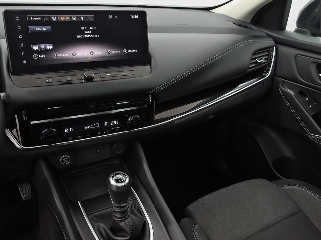 Nissan Qashqai DIG-T 103kW N-Connecta 11