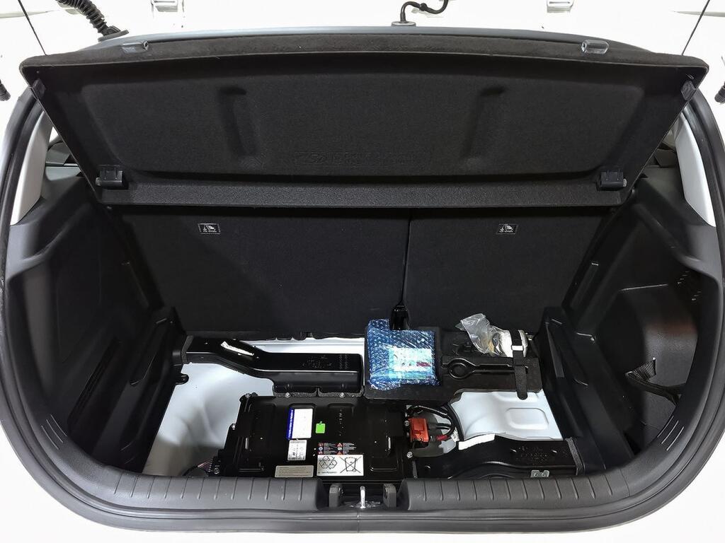 Hyundai i20 1.0 TGDI 74kW (100CV) 48V Essence 31