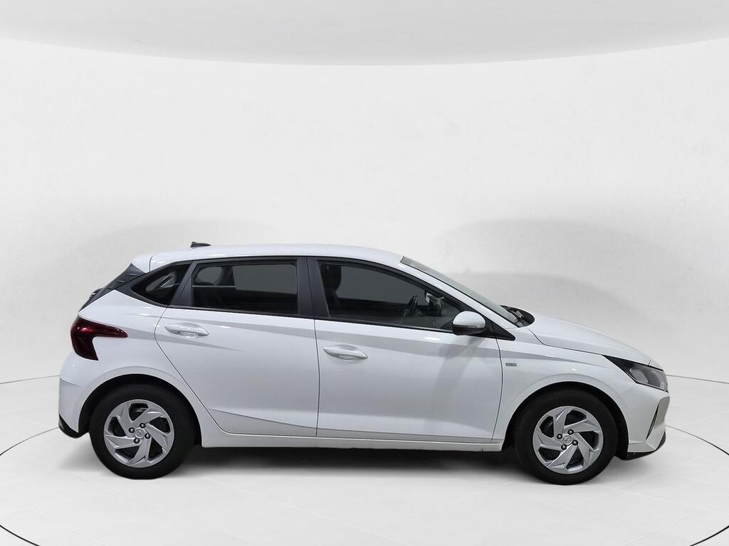 Hyundai i20 1.0 TGDI 74kW (100CV) 48V Essence 3