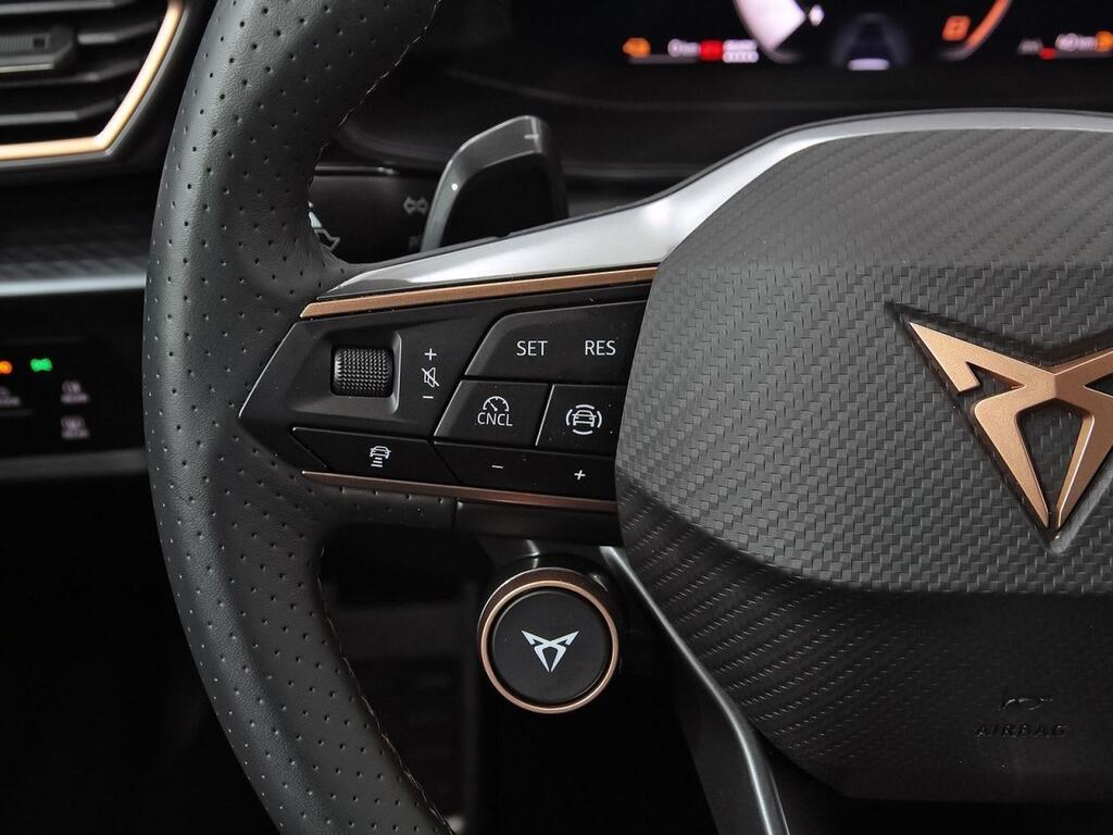 Cupra Formentor 1.5 TSI e-Hybrid 150kW (204 CV) DSG 16