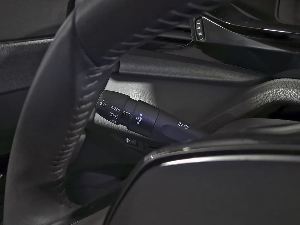 Peugeot 308 5P Allure BlueHDi 130 S&S EAT8 14