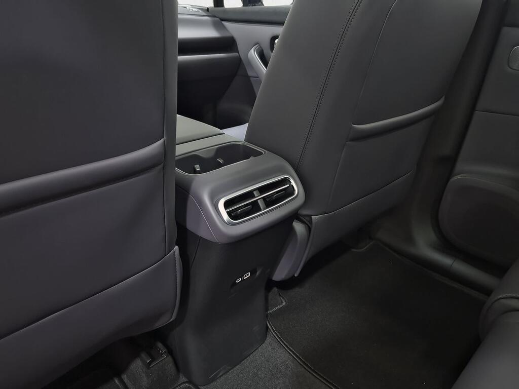 Leapmotor C10 C10 REEV 28.4 kWh Design Auto 30