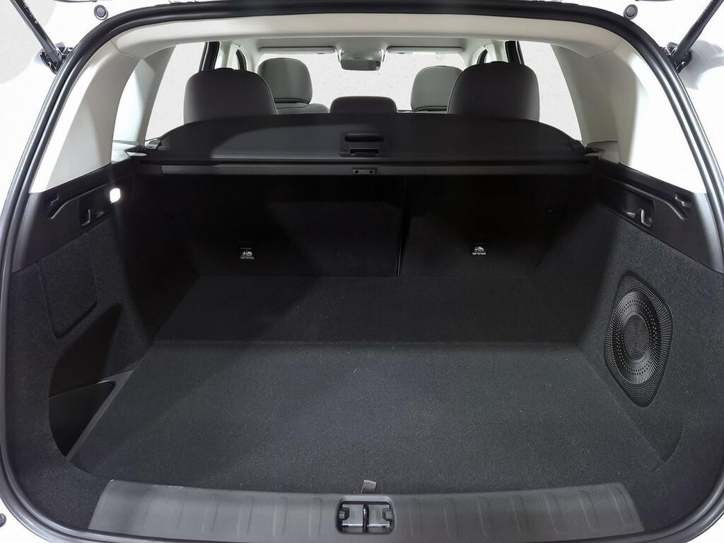 Leapmotor C10 C10 REEV 28.4 kWh Design Auto 10