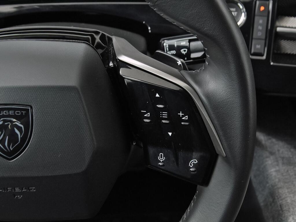 Peugeot 3008 Hybrid 1.2 100KW Allure eDCS6 19