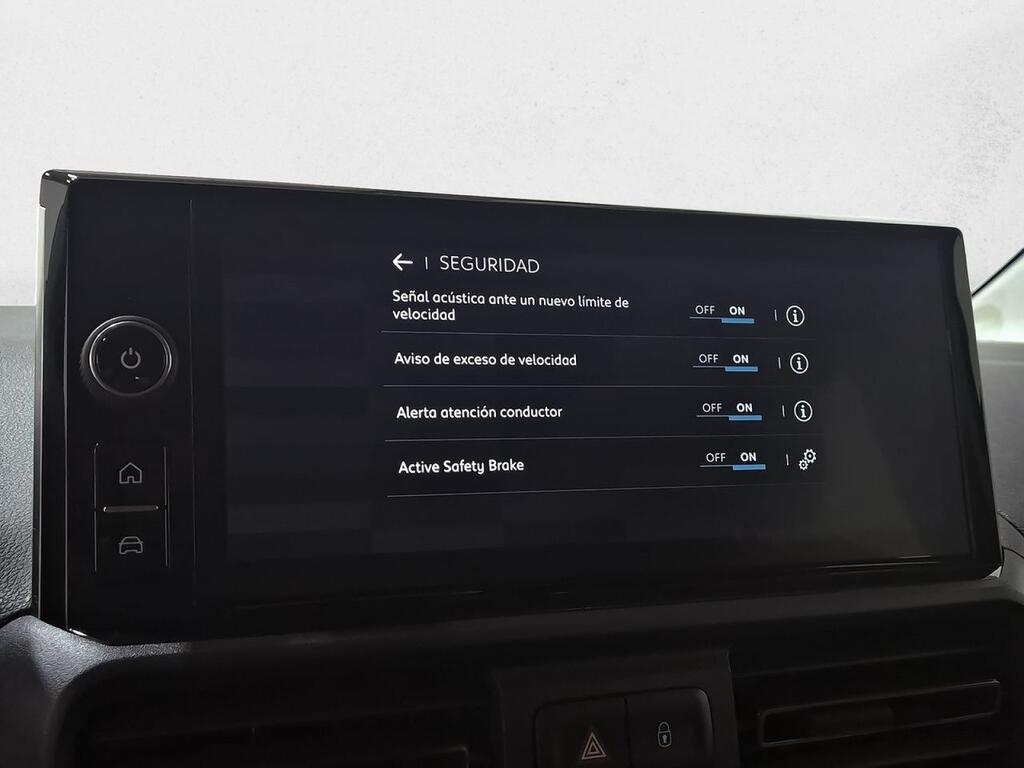 Citroën Berlingo Talla M BlueHDi 100 S&S PLUS 22