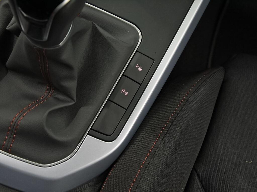 Seat Arona 1.0 TSI 85kW (115CV) FR XM 28