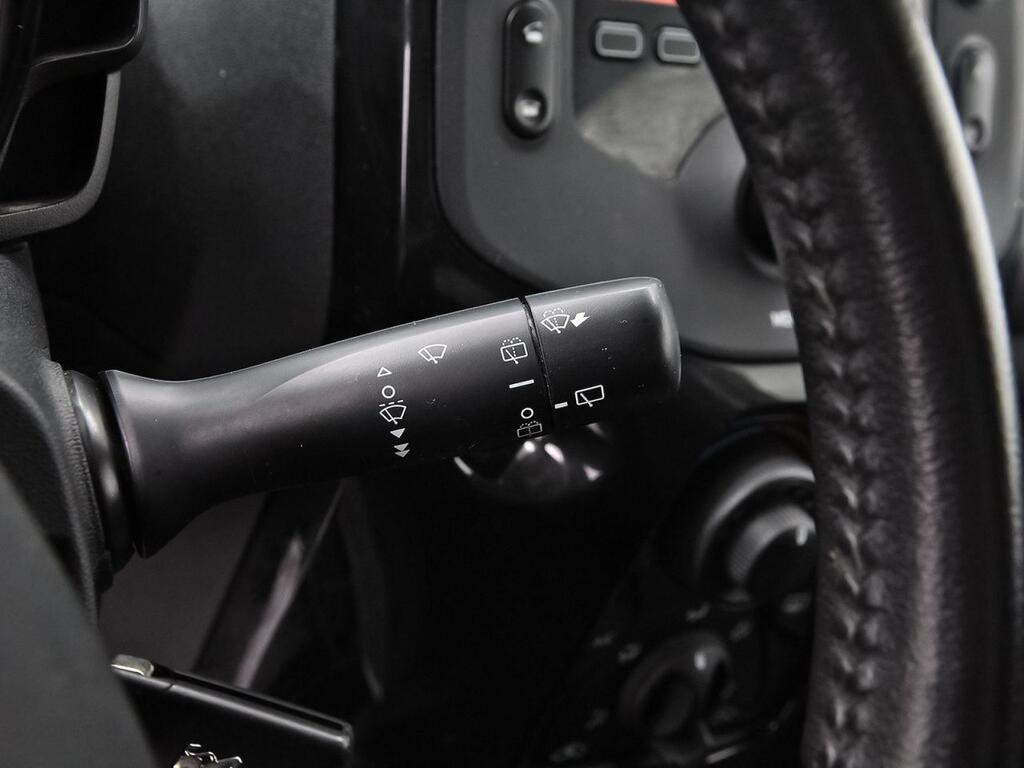 Peugeot 108 Active VTi 52kW (72CV) 17