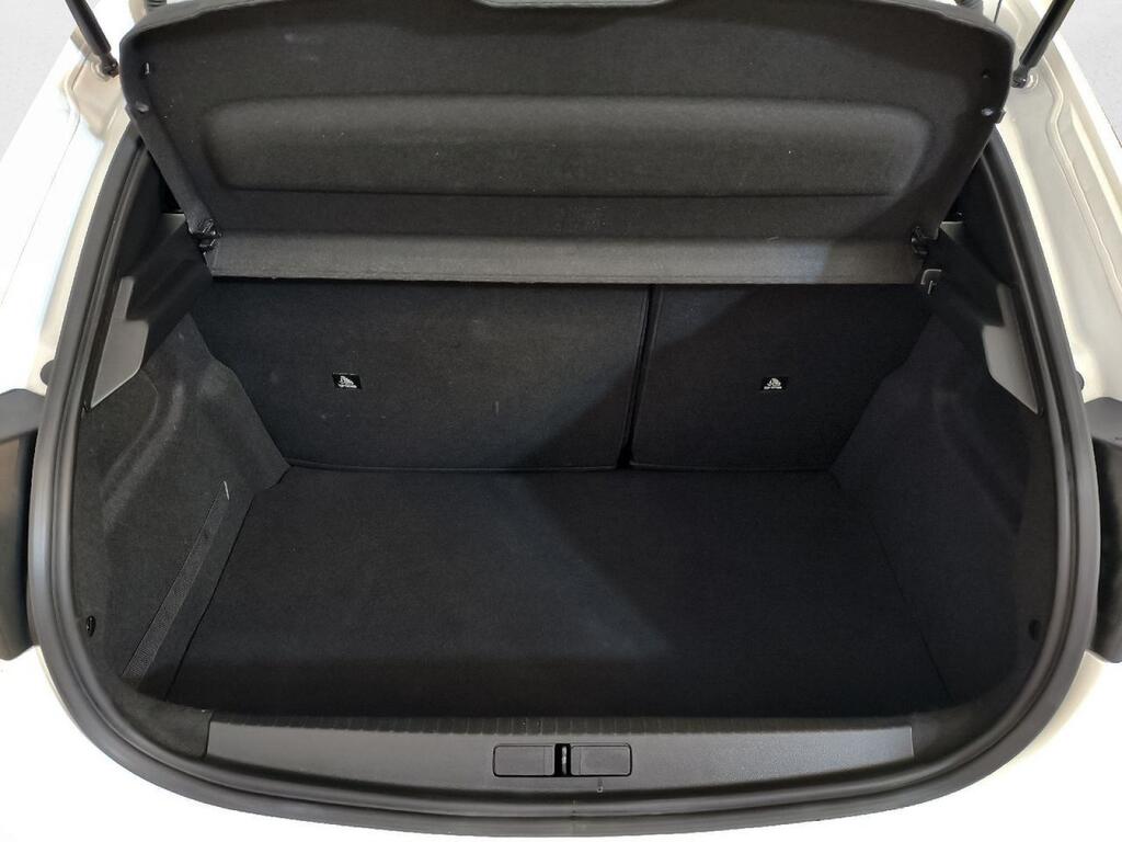 Peugeot 208 BlueHDi 73kW (100CV) Active Pack 9