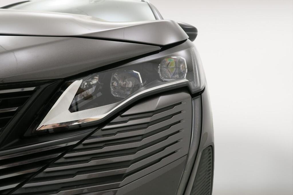 Peugeot 3008 GT 1.2 PURETECH 130 CV S&S AUTO 5P 22