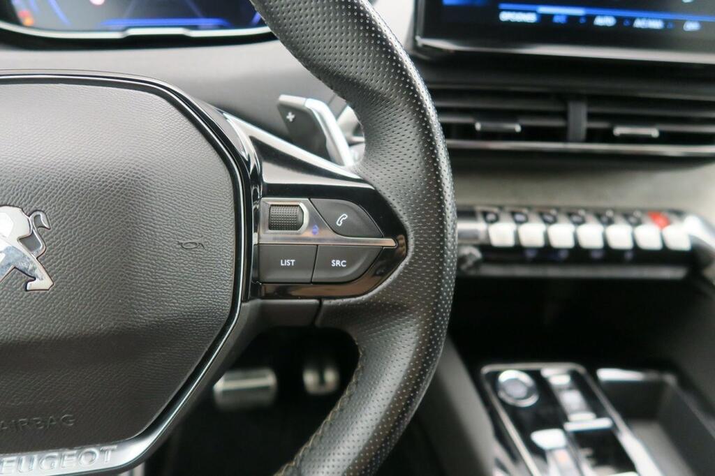 Peugeot 3008 GT 1.2 PURETECH 130 CV S&S AUTO 5P 13