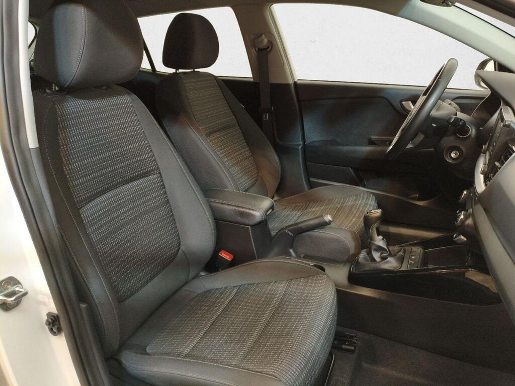 Kia Stonic DRIVE 1.0 T-GDI 120 CV 5P 6