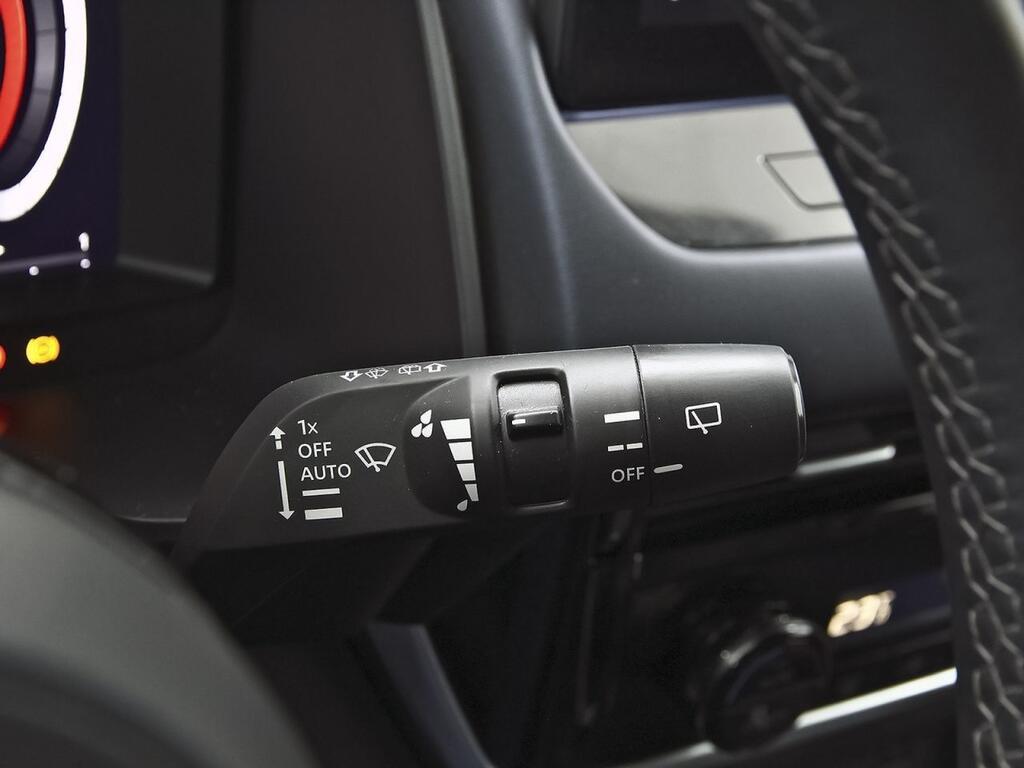 Nissan Qashqai DIG-T 116kW Xtronic N-Connecta 13