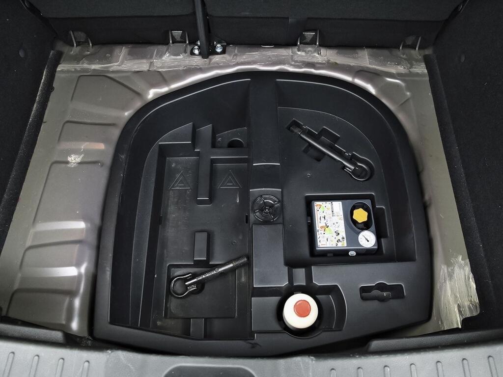 Nissan Juke DIG-T 84 kW (114 CV) 6M/T Acenta 28