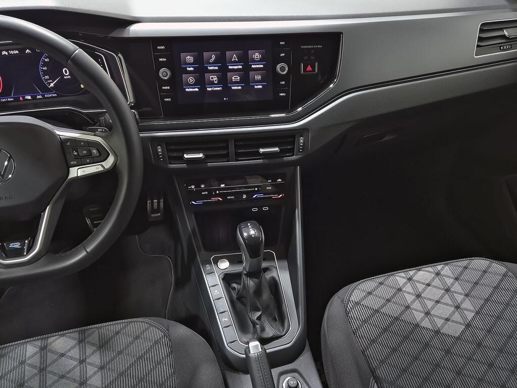 Volkswagen Taigo R-Line 1.0 TSI 85kW (115CV) DSG 32