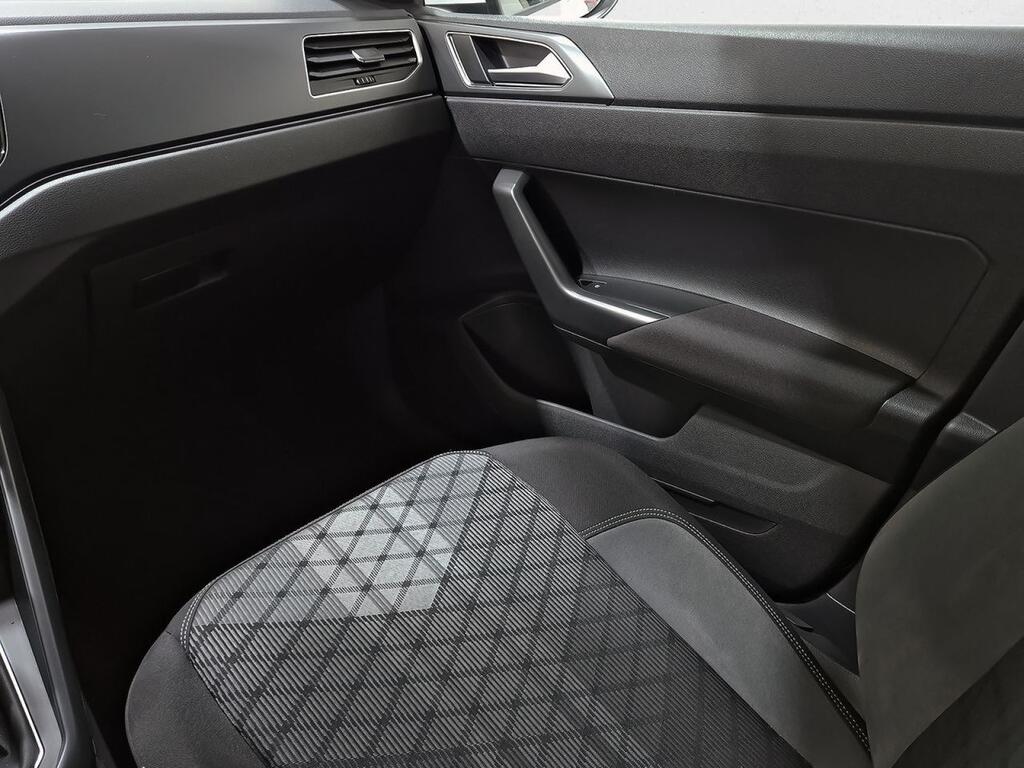 Volkswagen Taigo R-Line 1.0 TSI 85kW (115CV) DSG 33