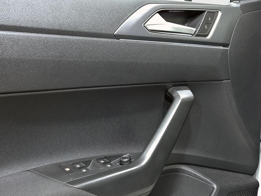 Volkswagen Taigo R-Line 1.0 TSI 85kW (115CV) DSG 13