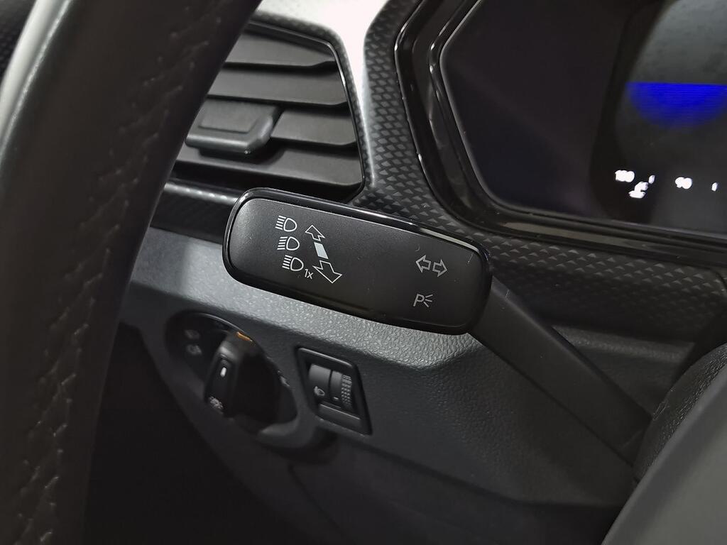 Volkswagen T-Cross Advance 1.0 TSI 70kW (95CV) 15