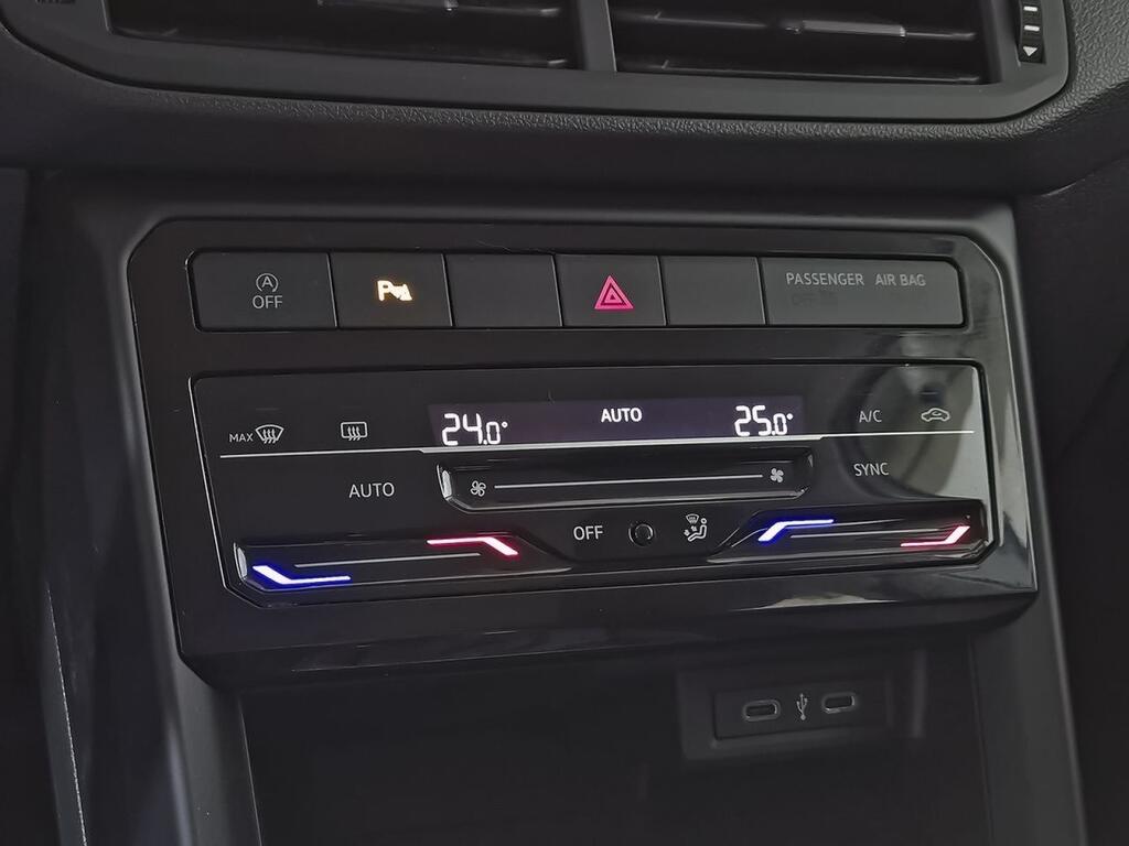 Volkswagen T-Cross Advance 1.0 TSI 70kW (95CV) 26