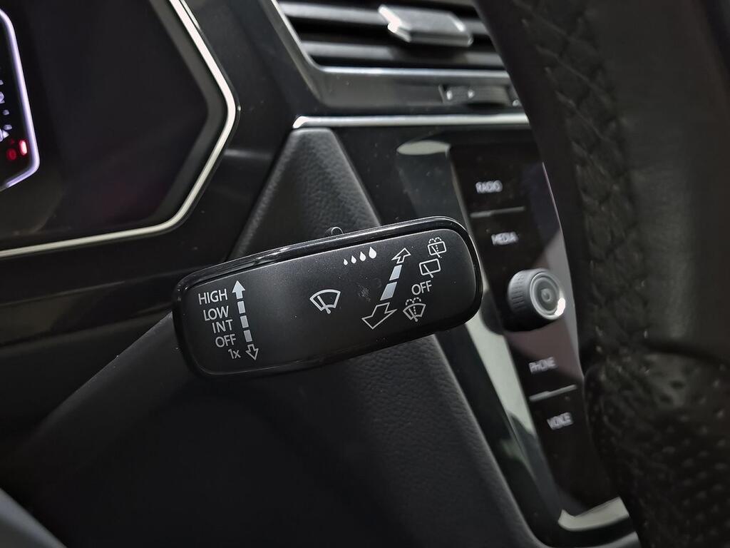 Volkswagen Tiguan R-Line 1.5 TSI 110kW (150CV) DSG 16