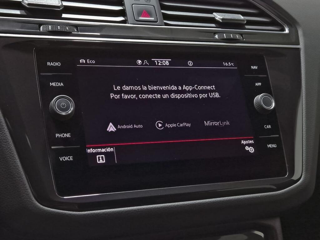 Volkswagen Tiguan R-Line 1.5 TSI 110kW (150CV) DSG 22