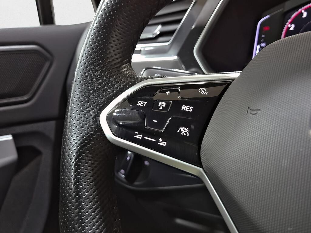 Volkswagen Tiguan R-Line 1.5 TSI 110kW (150CV) DSG 17