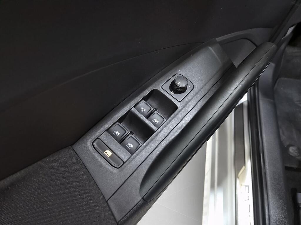 Skoda Fabia 1.0 MPI 59KW (80CV) Selection 9