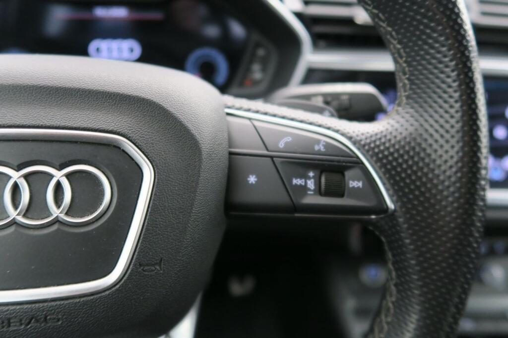 Audi Q3 S LINE 35 2.0 TDI 150 CV S TRONIC 5P 17