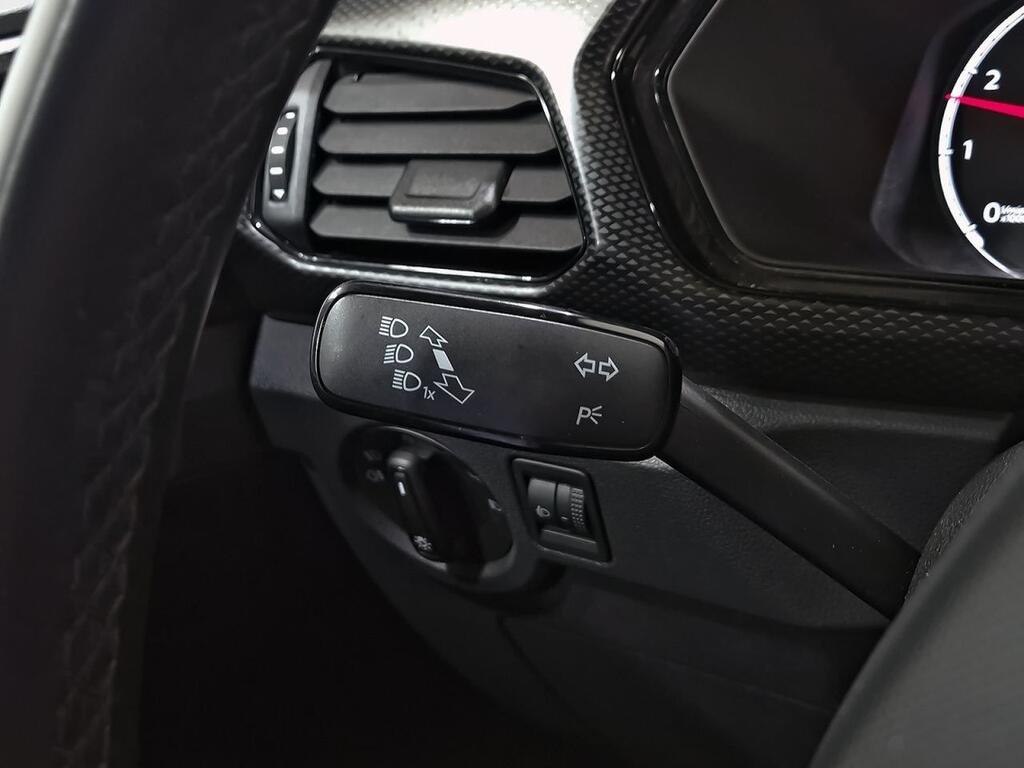 Volkswagen T-Cross 1.0 TSI 95 ADVANCE 5P 16