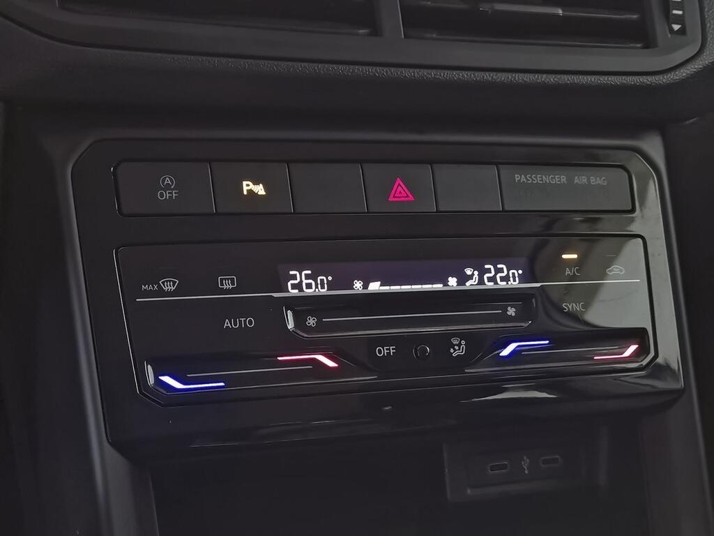 Volkswagen T-Cross 1.0 TSI 95 ADVANCE 5P 27