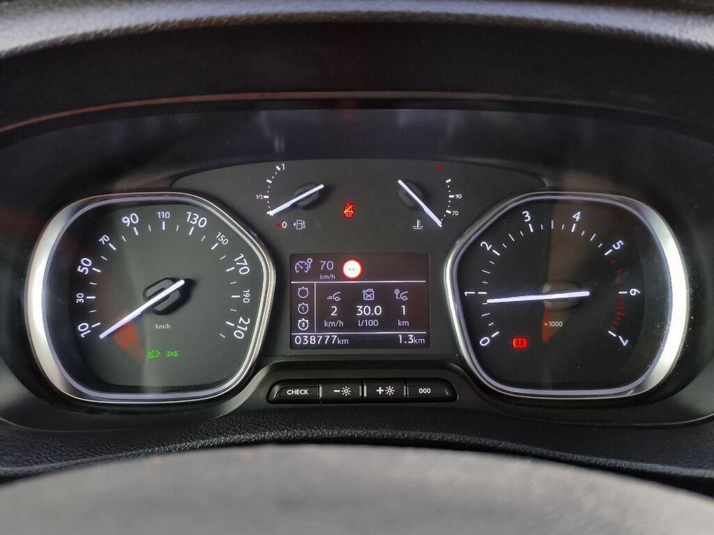 Opel Vivaro FURGON 1.5 DIESEL 100 LWB L INC SELECT 4P 11