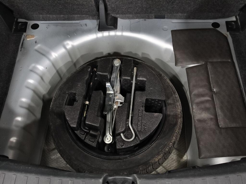 Nissan Micra IG-T 68 kW (92 CV) E6D-F CVT Acenta 31