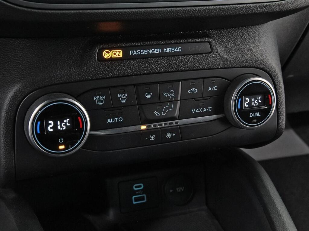 Ford Focus 1.0 Ecoboost MHEV 92kW ST-Line Style SIP 28