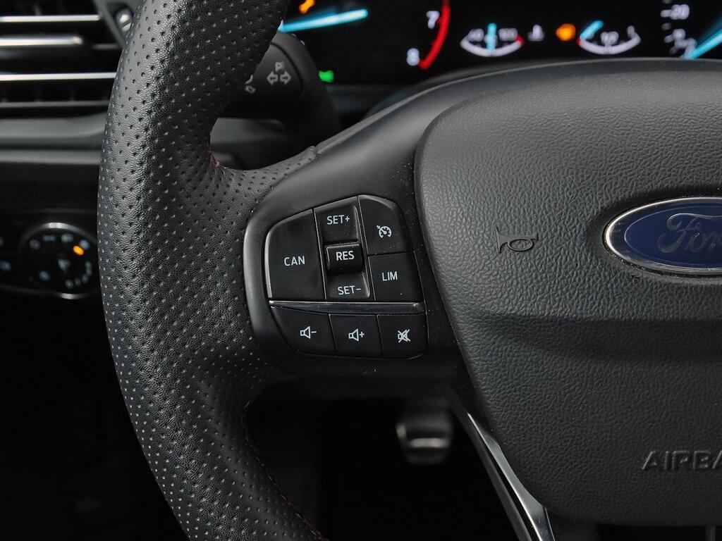 Ford Focus 1.0 Ecoboost MHEV 92kW ST-Line Style SIP 18