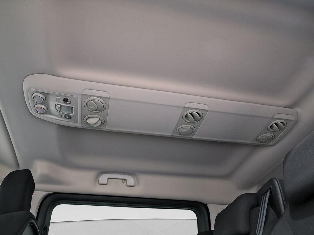 Citroën Spacetourer Talla M BlueHDi 145 S&S 6v Feel 31