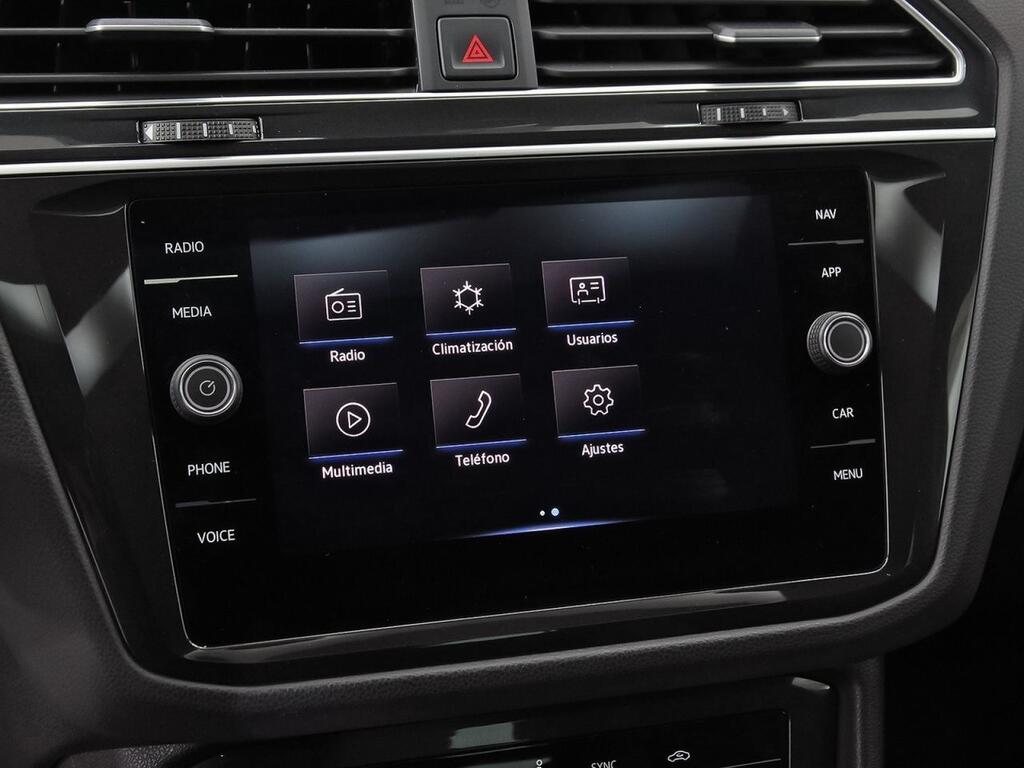 Volkswagen Tiguan R-Line 1.5 TSI 110kW (150CV) DSG 23