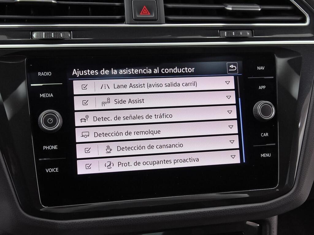 Volkswagen Tiguan R-Line 1.5 TSI 110kW (150CV) DSG 29