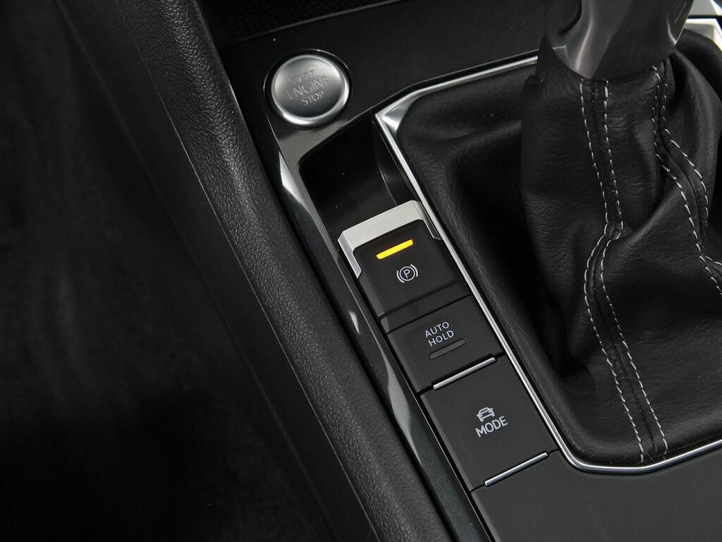 Volkswagen Tiguan R-Line 1.5 TSI 110kW (150CV) DSG 33