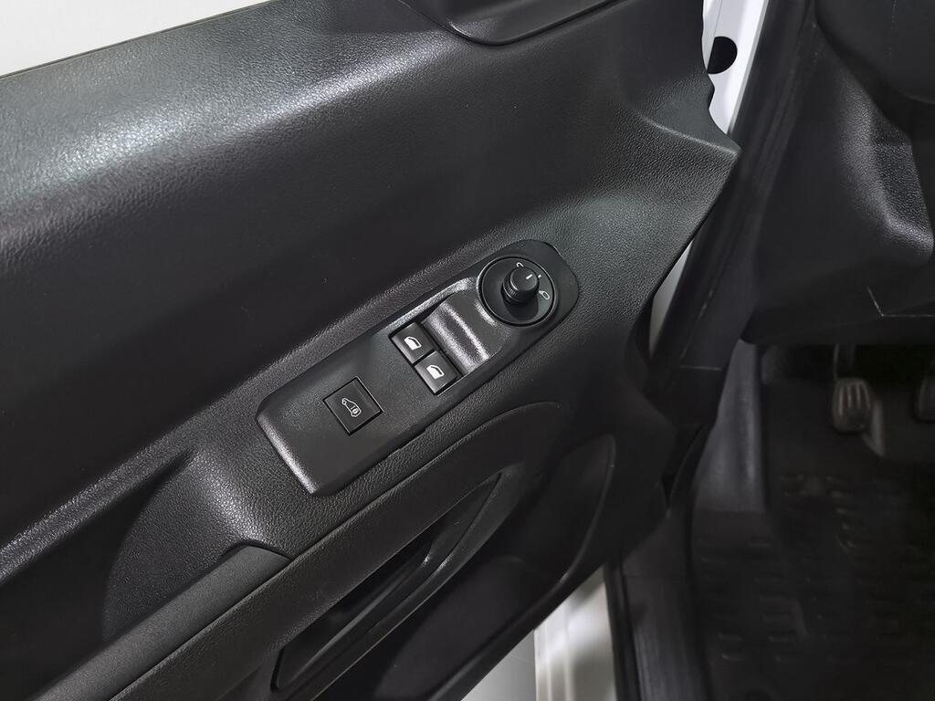 Citroën Berlingo FURGON 1.5 BLUEHDI 100 TALLA M CONTROL 3P 11