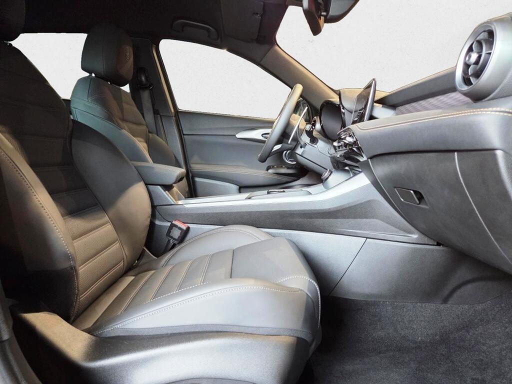 Alfa Romeo Tonale VELOCE 1.5 MHEV DCT VGT 174CV 5P MY26 8