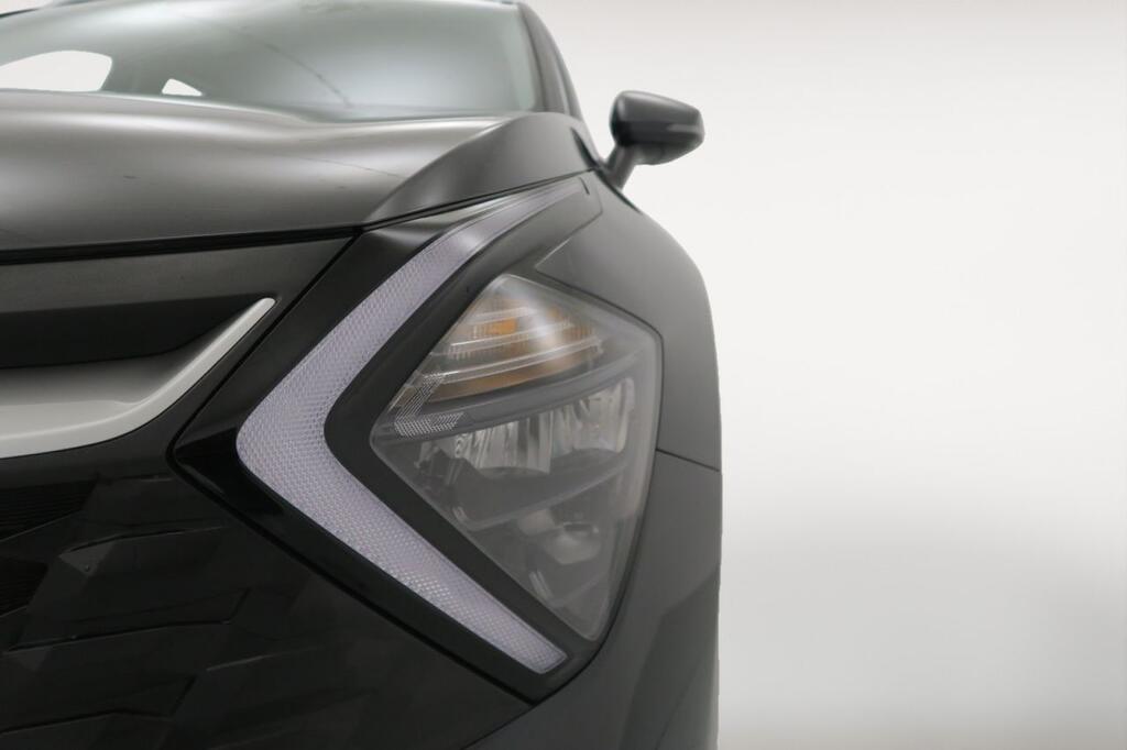 Kia Sportage SUV 1.6 T-GDI HEV DRIVE AUTO 230 5P 23