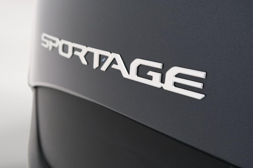 Kia Sportage SUV 1.6 T-GDI HEV DRIVE AUTO 230 5P 22